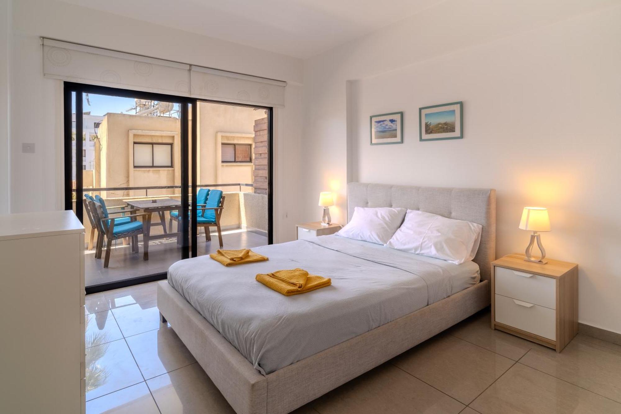 Lazaros Suite Downtown Larnaca Bagian luar foto