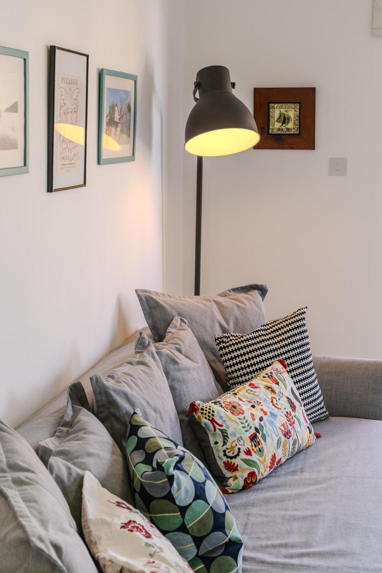 Lazaros Suite Downtown Larnaca Bagian luar foto